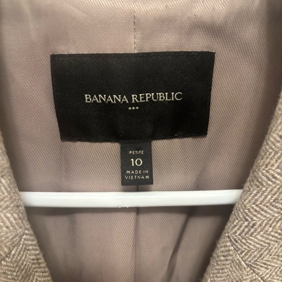 Banana Republic Herringbone Icon Blazer size 10 petite - Picture 3 of 9